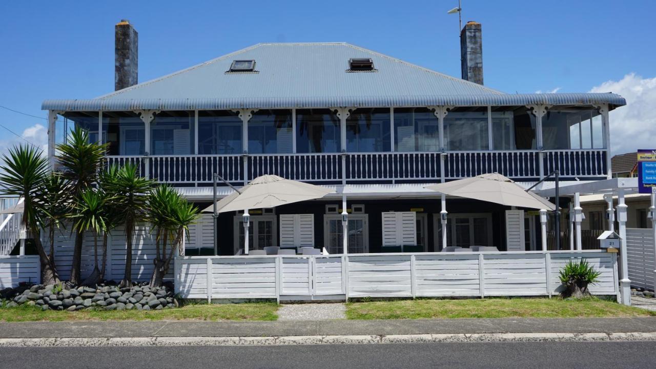 Nana Glads Beachfront Accommodation Whitianga Exterior photo