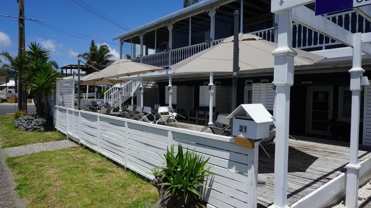 Nana Glads Beachfront Accommodation Whitianga Exterior photo