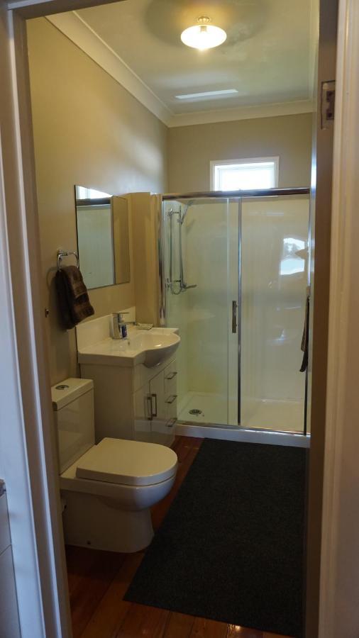Nana Glads Beachfront Accommodation Whitianga Exterior photo