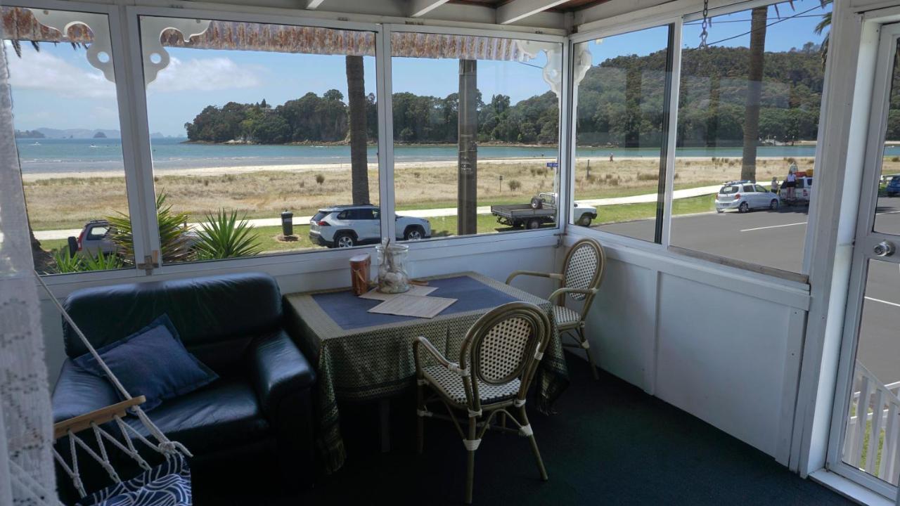 Nana Glads Beachfront Accommodation Whitianga Exterior photo